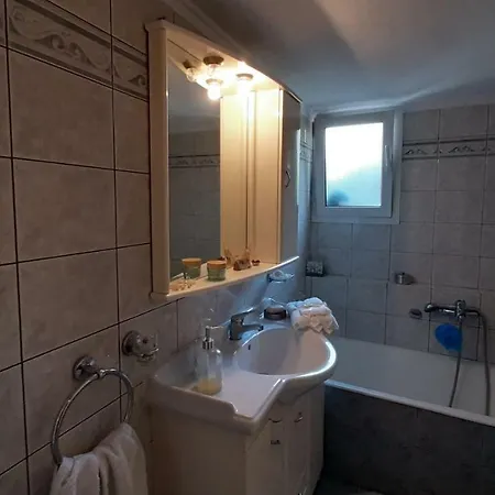 Avec 2 chambre * Kavala